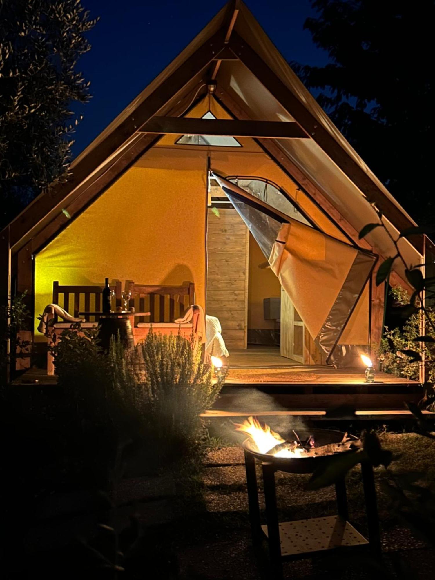 Glamping Suite Il Grillo Lamporecchio Dış mekan fotoğraf